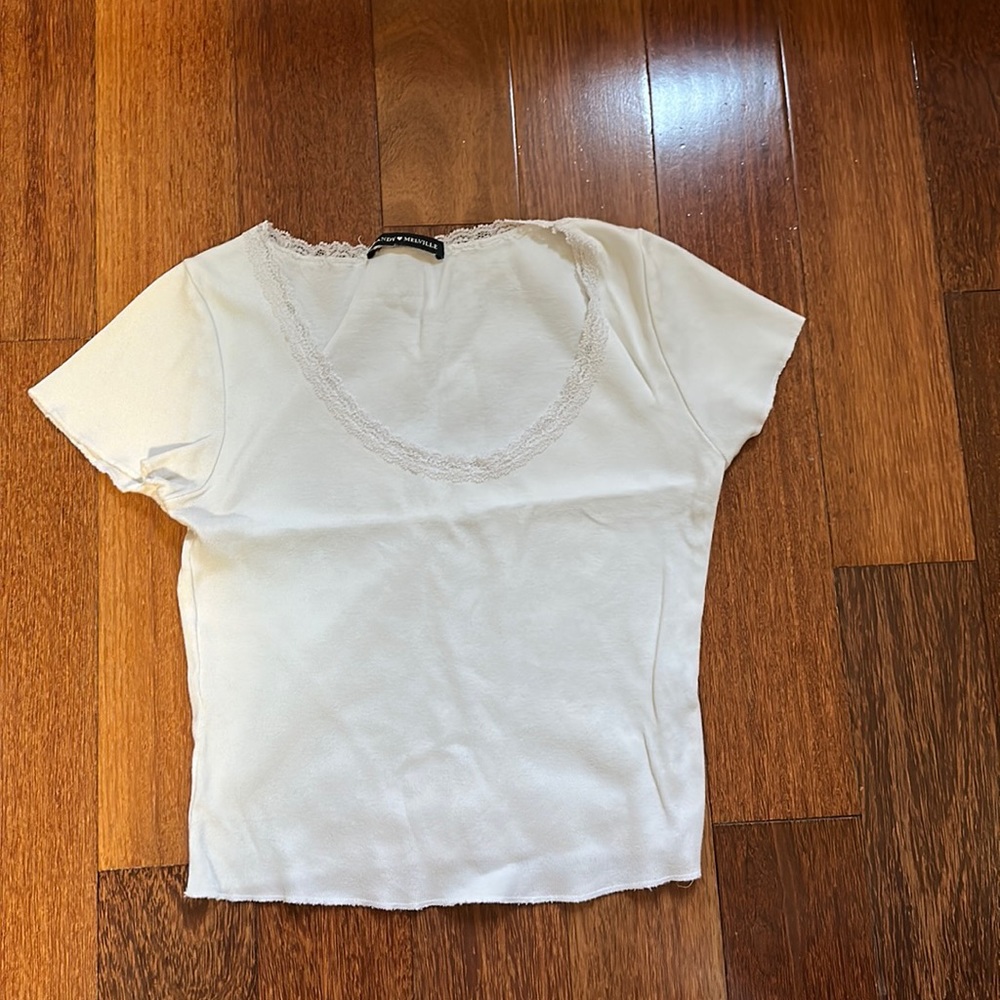 brandy melville cropped white tee